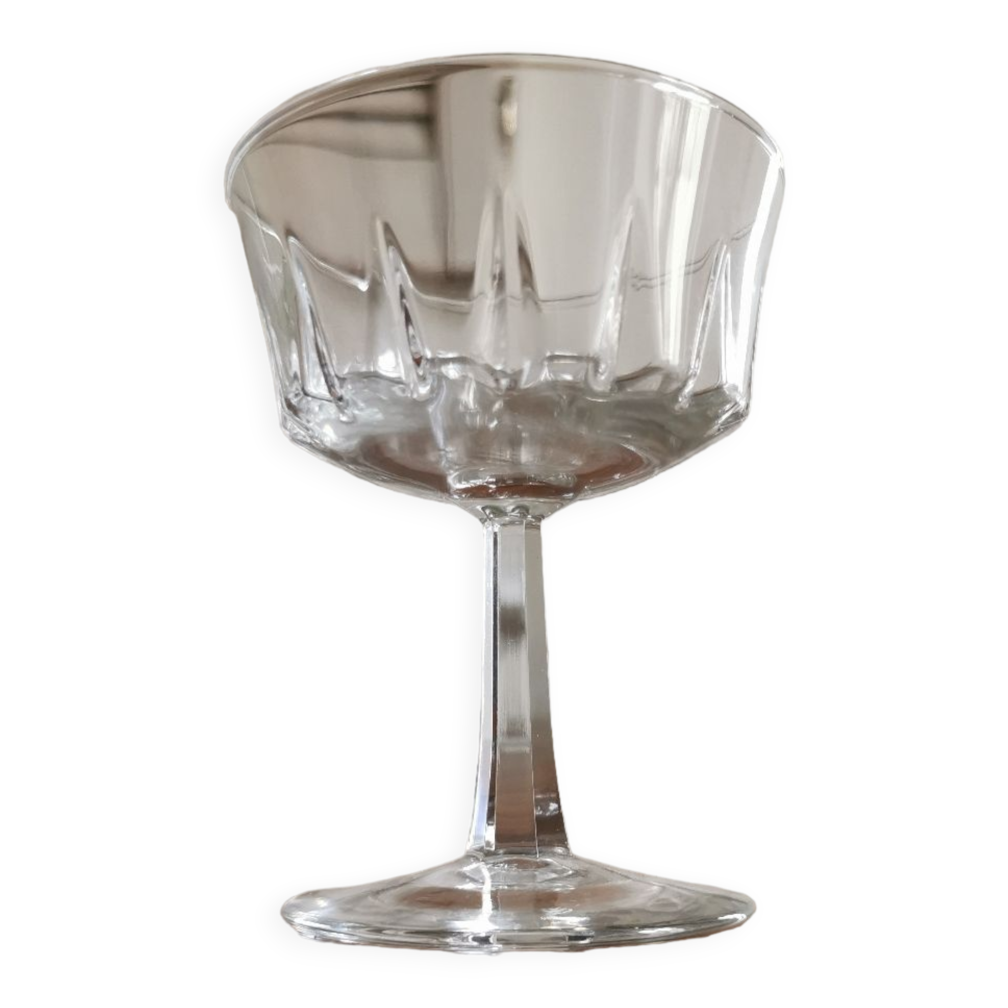 12 vintage champagne glasses