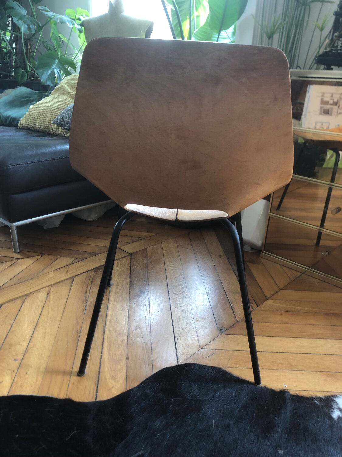 Pierre Guariche barrel chair