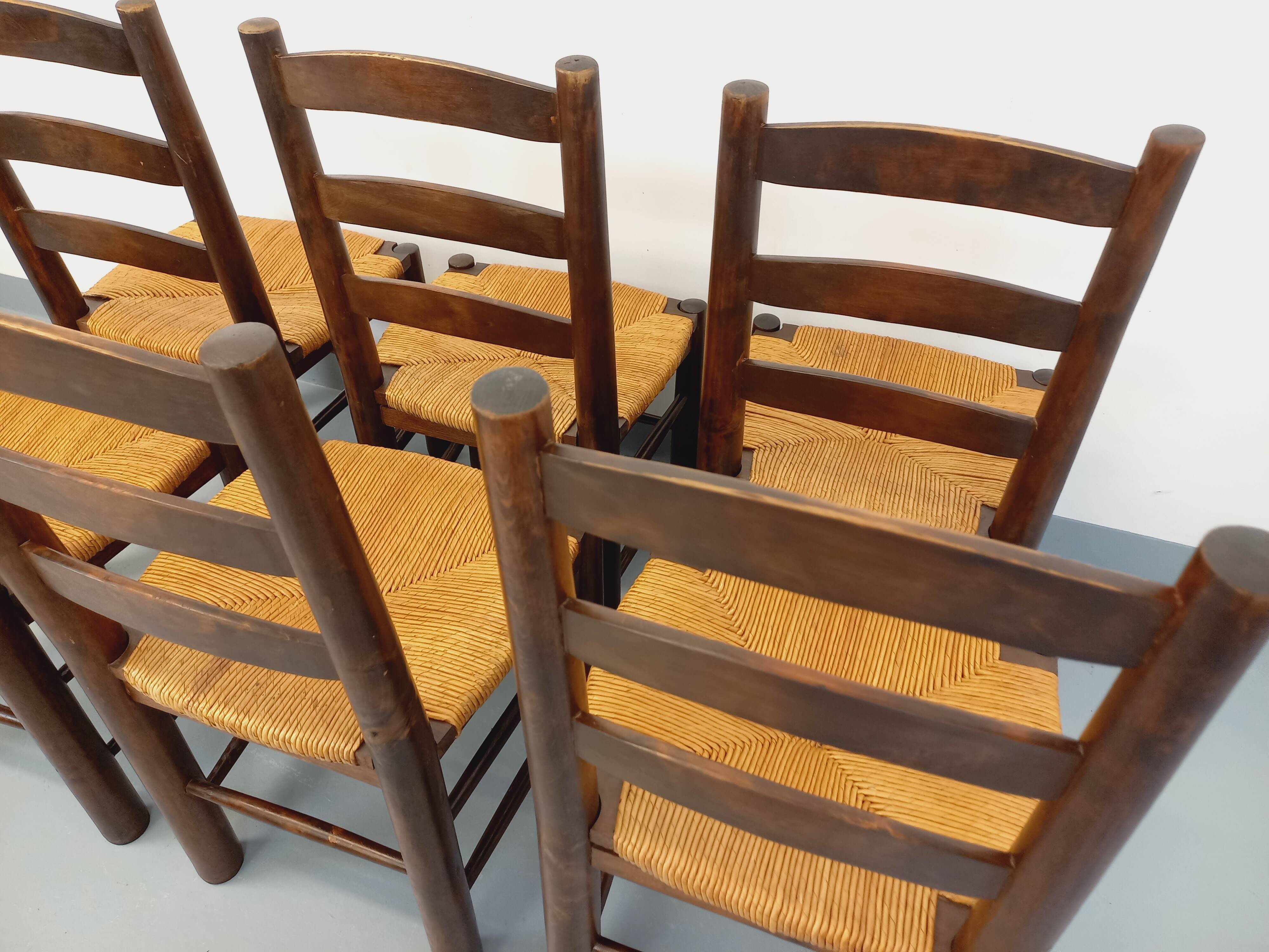 Set of 6 vintage brutalist chairs by Georges Robert in straw wood from the 1960s.
