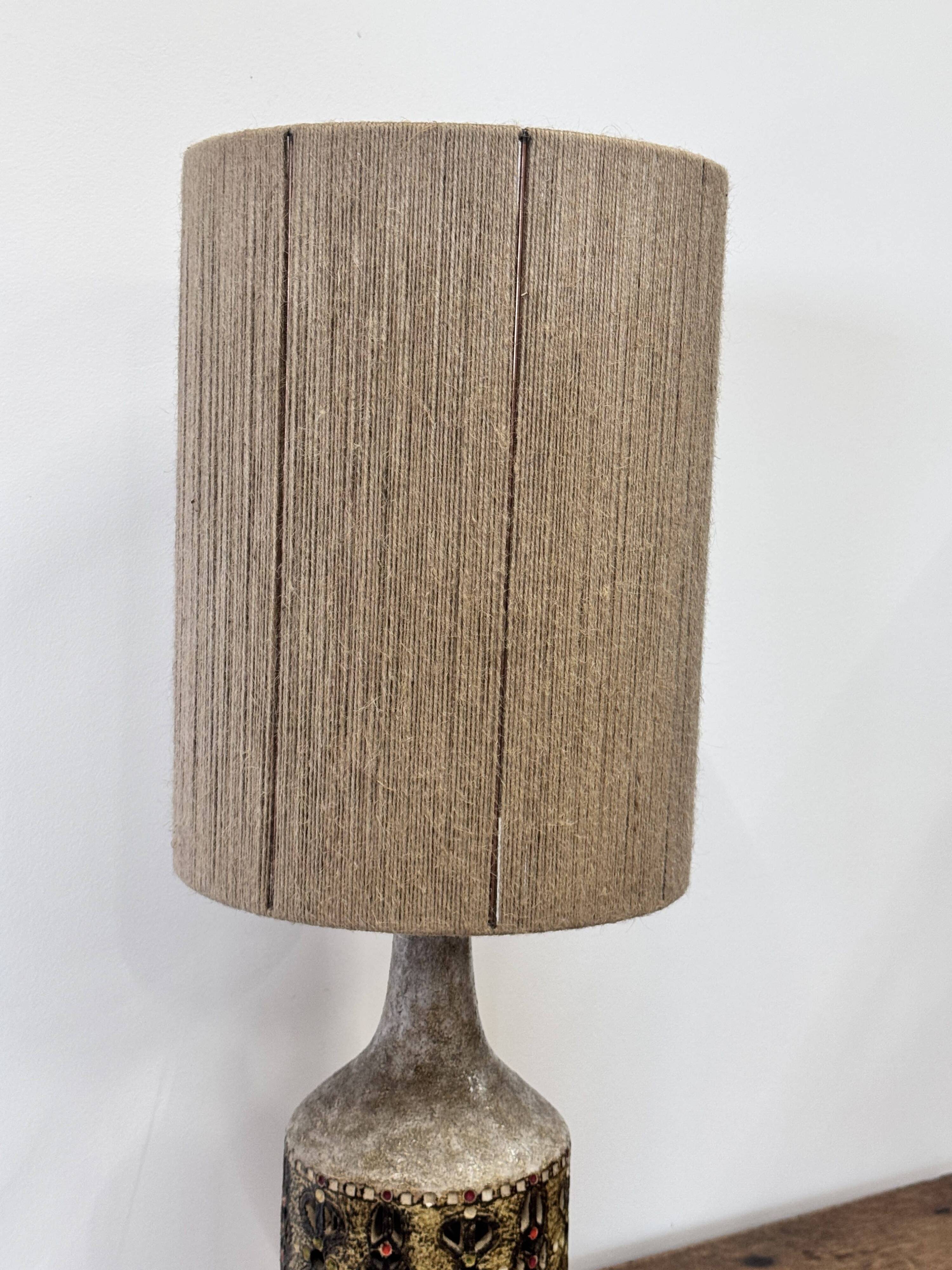 Raphael Giarrusso ceramic lamp with rope shade