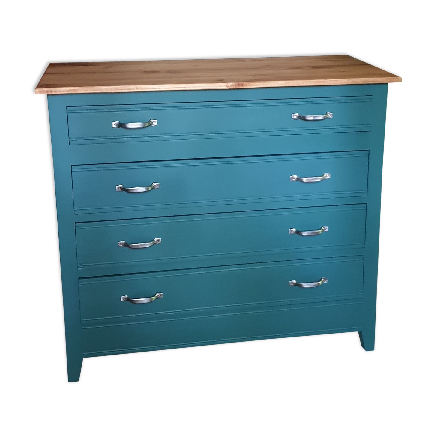 Solid wood chest of drawers