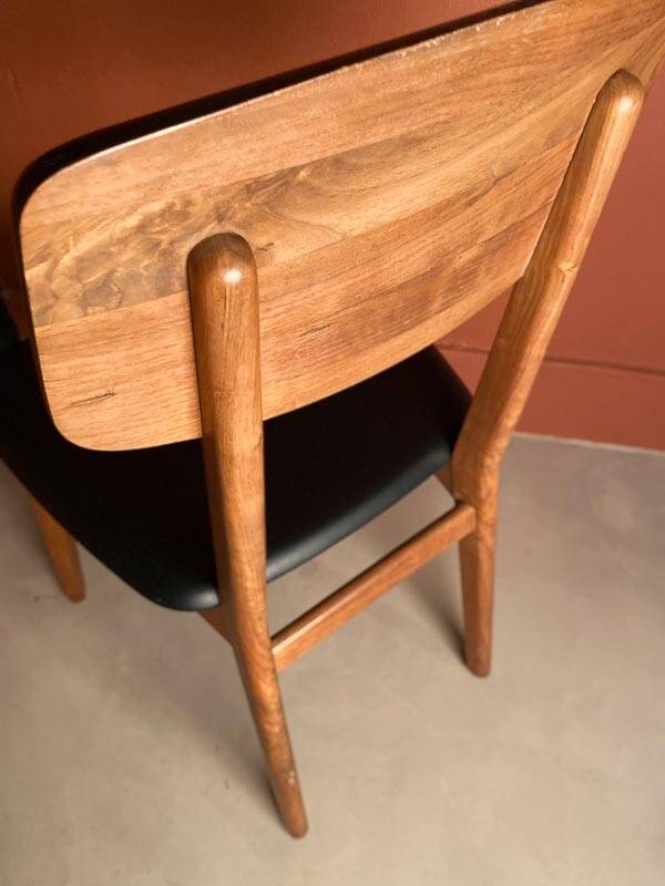Pair of chairs from Cinna