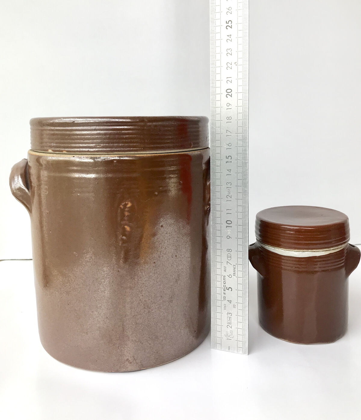 Lot of 2 old sandstone pots