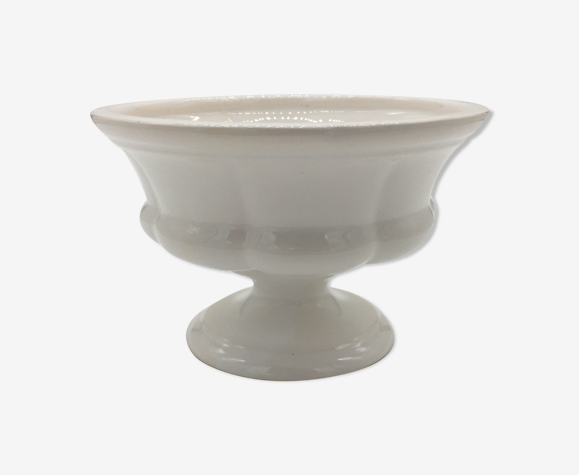 Vasque Médicis en porcelaine