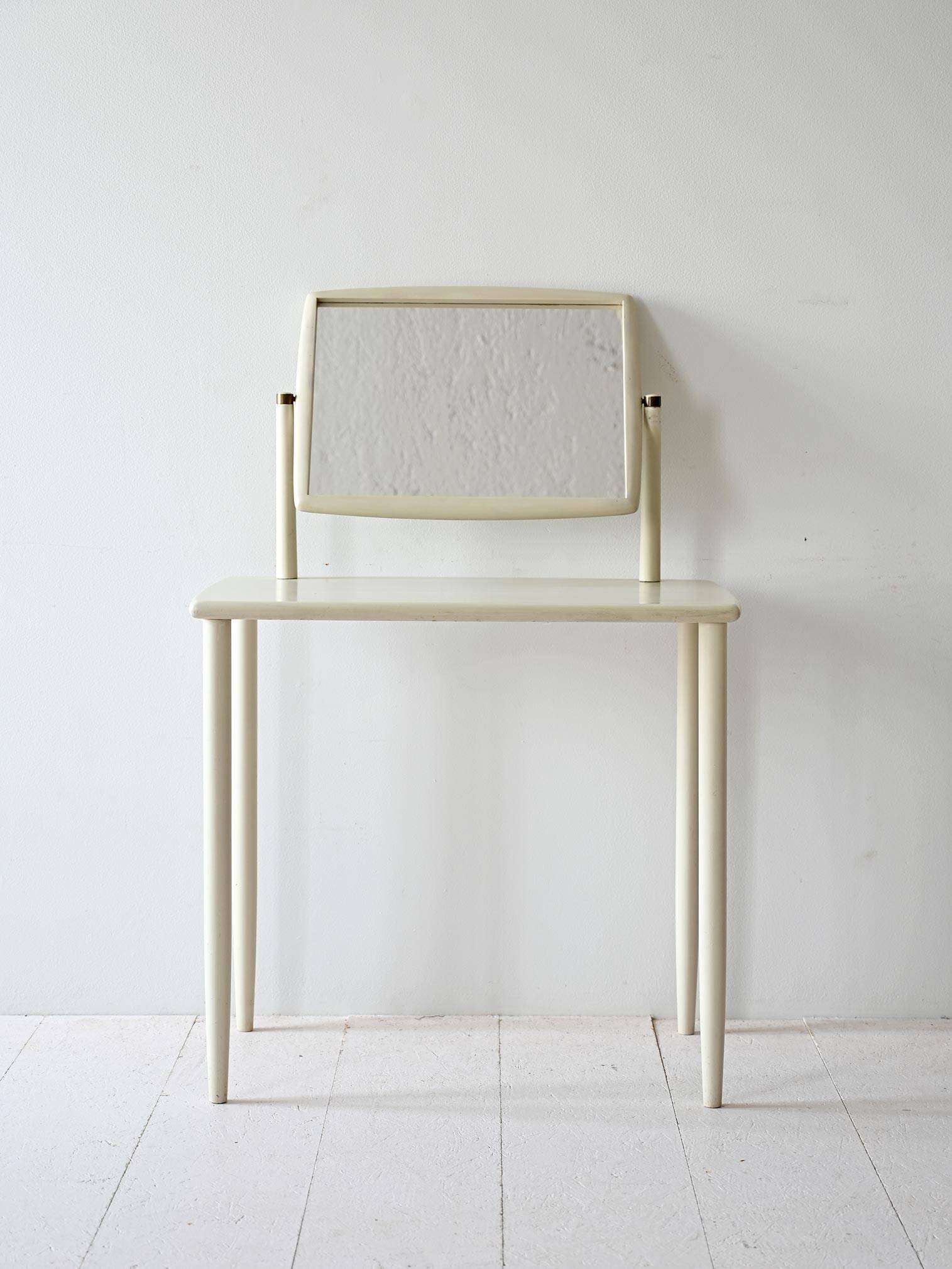 Vintage wooden dressing table