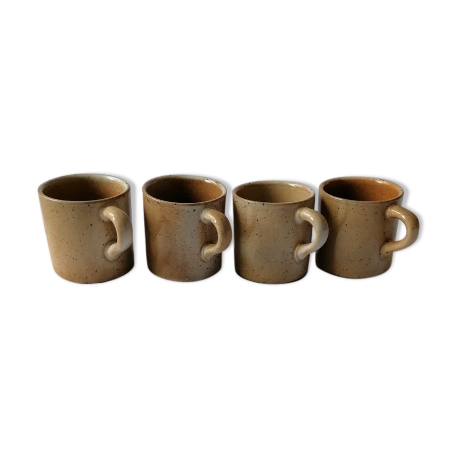 Set of 4 sandstone cups
