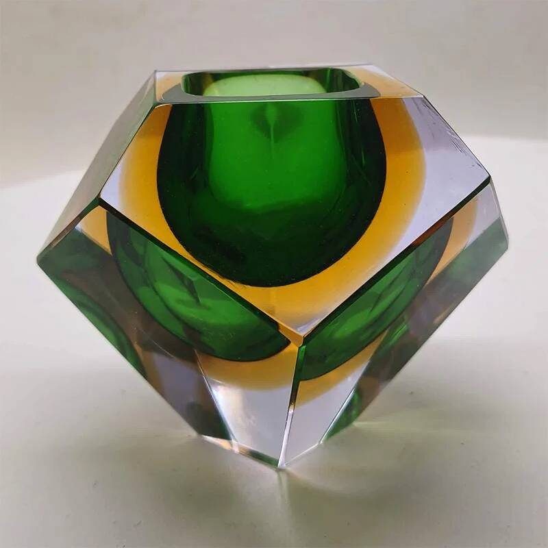 1960s asymmetrical and particular multifaceted ashtray / bowl in Murano glass. Made in Murano, Italy