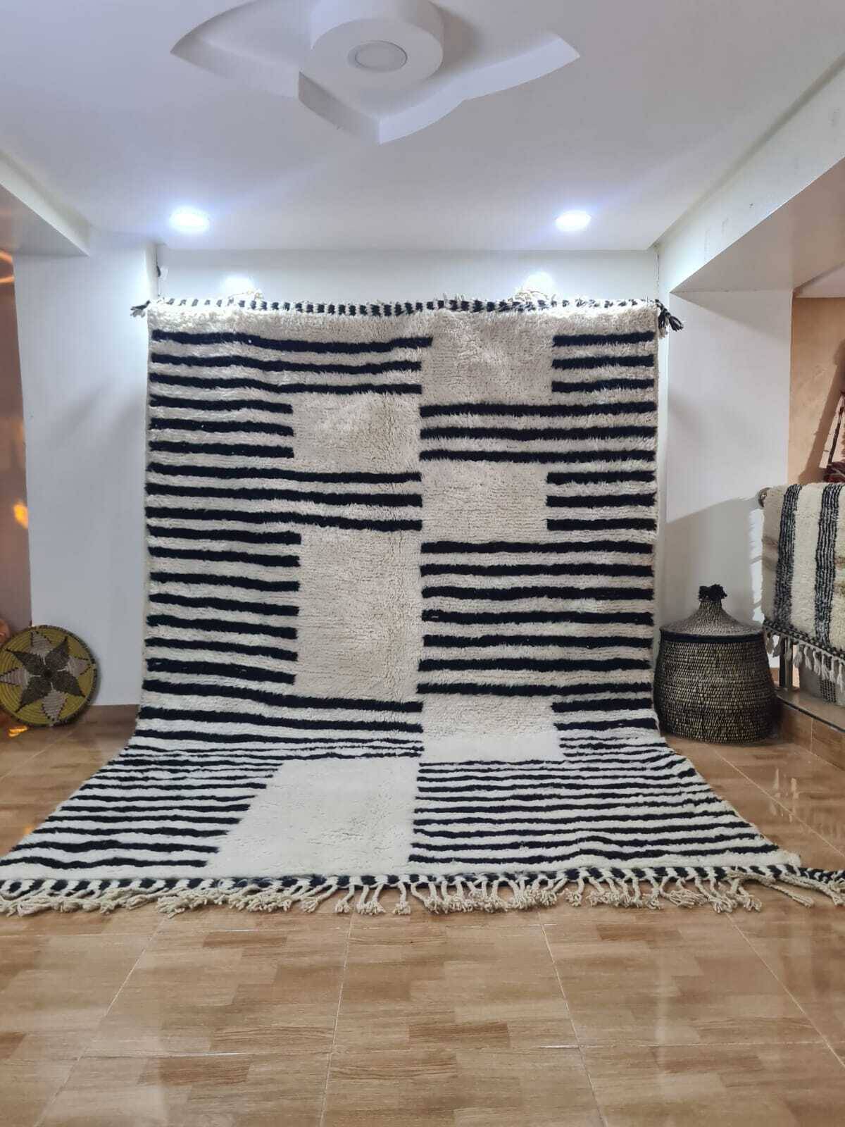 Handmade wool Berber rug 300X200 cm