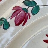 Assiette ancienne à motif floral, rose