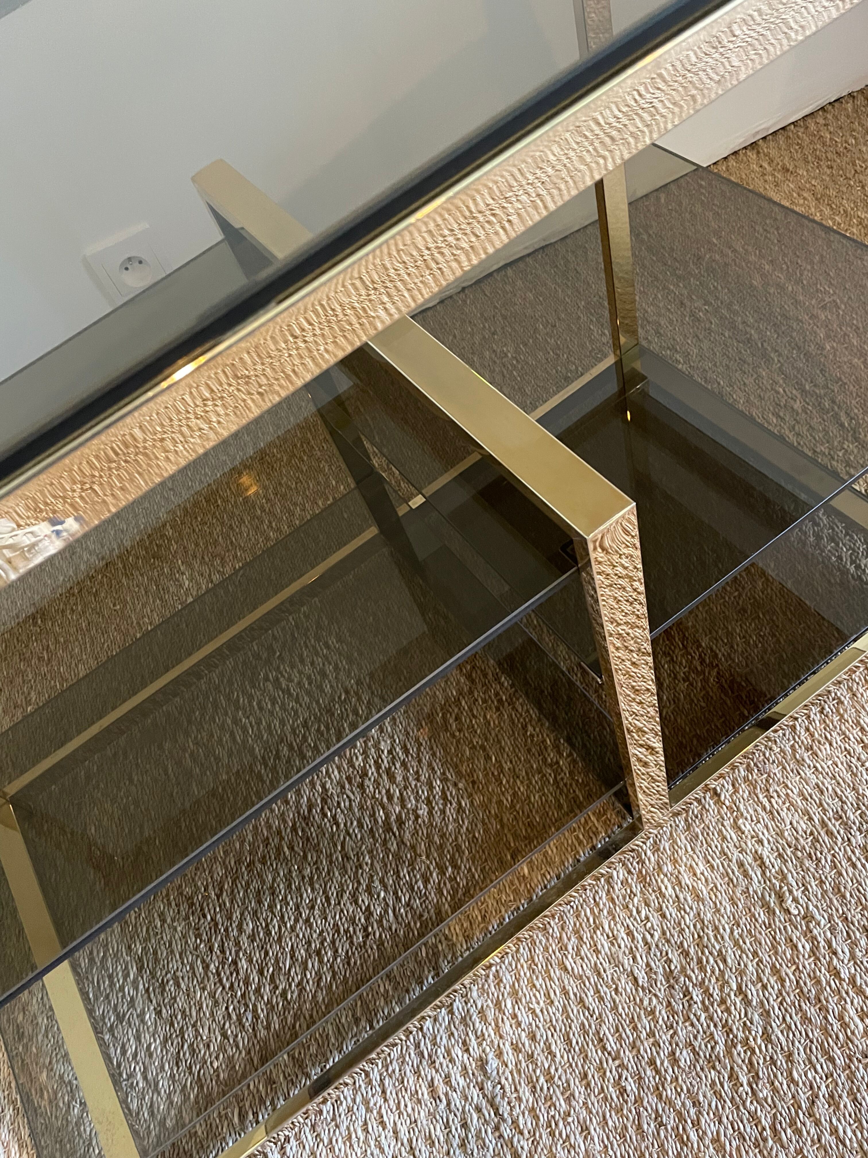 Low shelf gold metal design 70/80