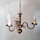 Lampe classique en laiton de style hollandais de couleur bronze doré