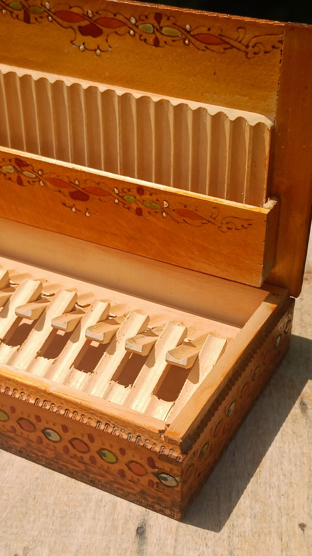 Bulgarian wooden cigarette box, pyrographed and hand-painted.