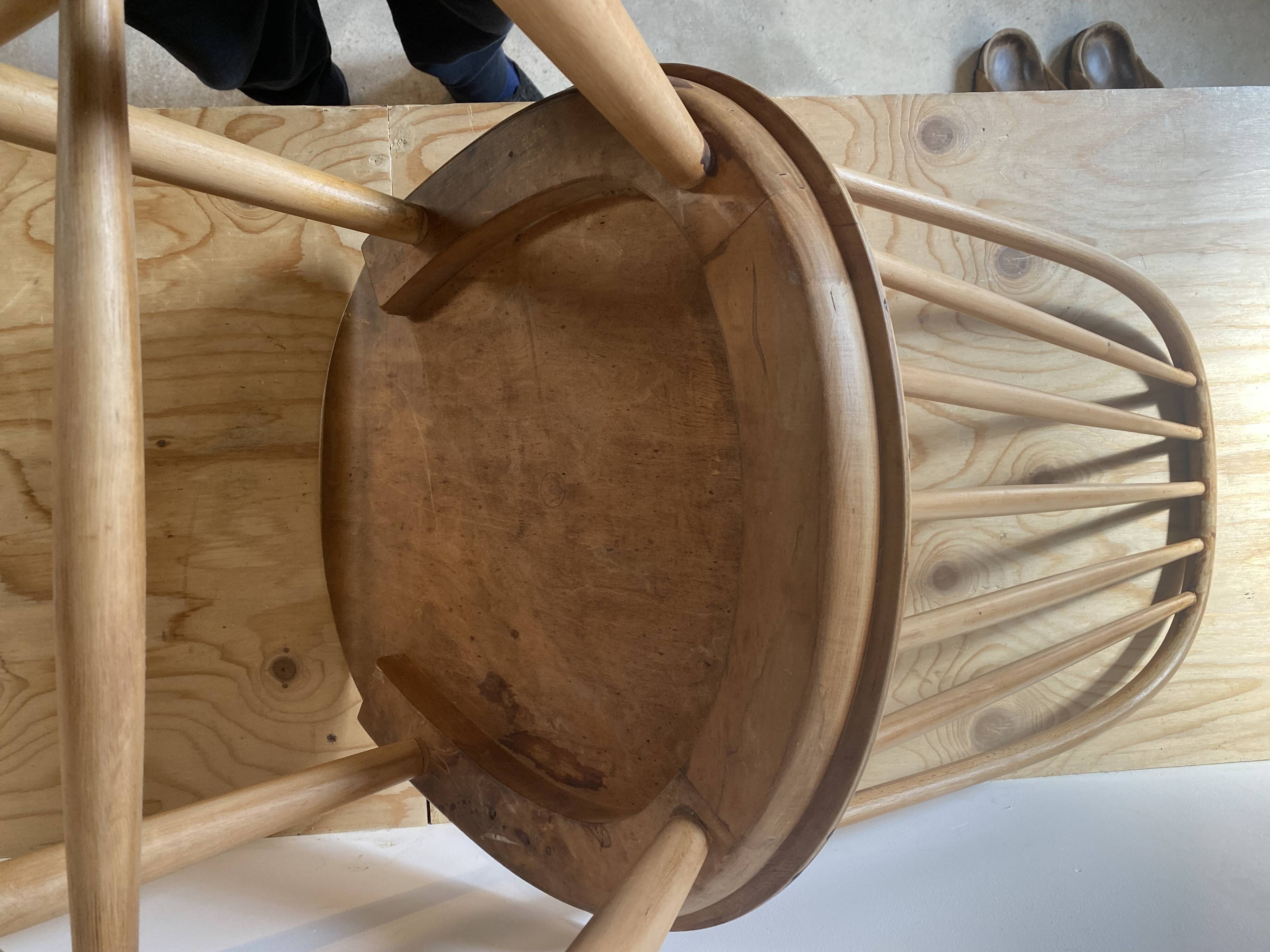 Pair of Scandinavian chairs - Hagafors Mod.16 - molded teak & ash