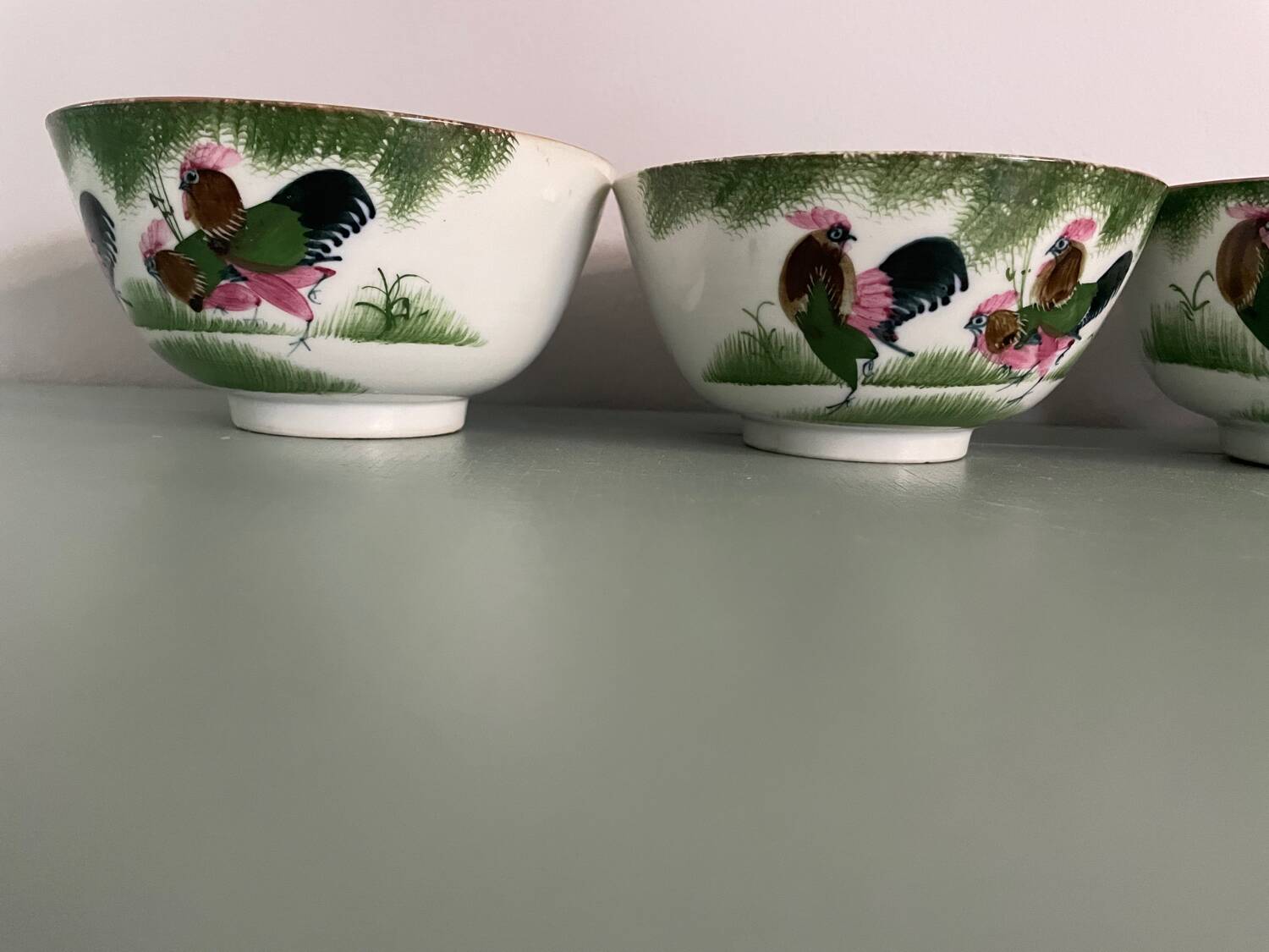 Set of 4 Chinese porcelain bowls, rooster patterns.