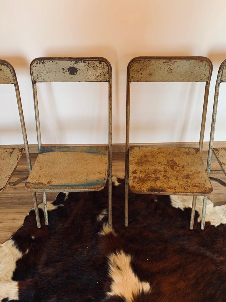 Ensemble de 5 chaises métalliques pliantes