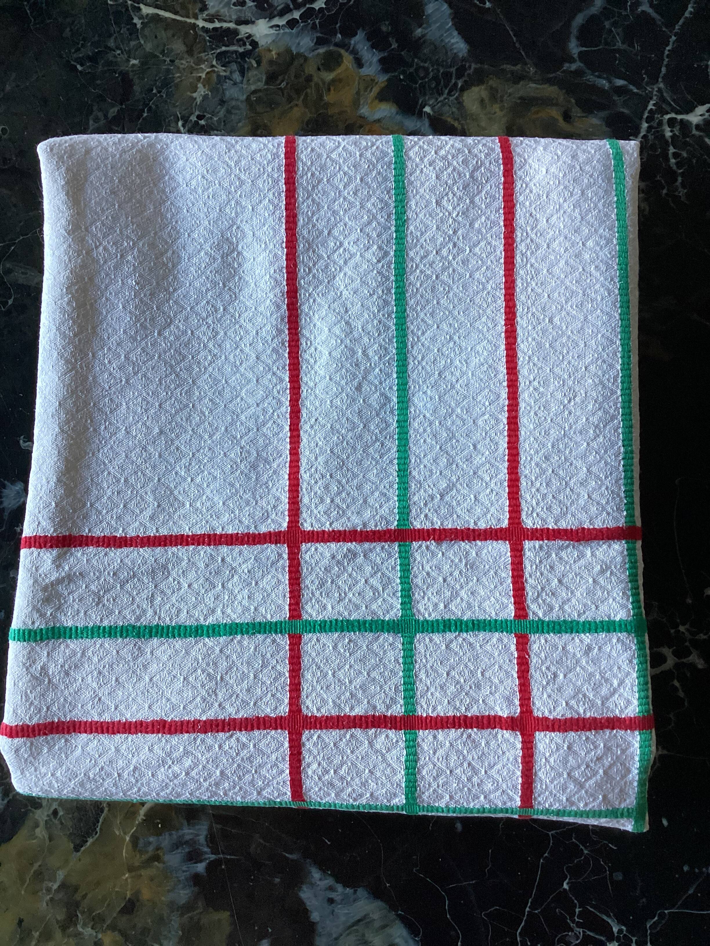 White tablecloth in cotton / vintage linen dimension: height 220cm- width -125cm-