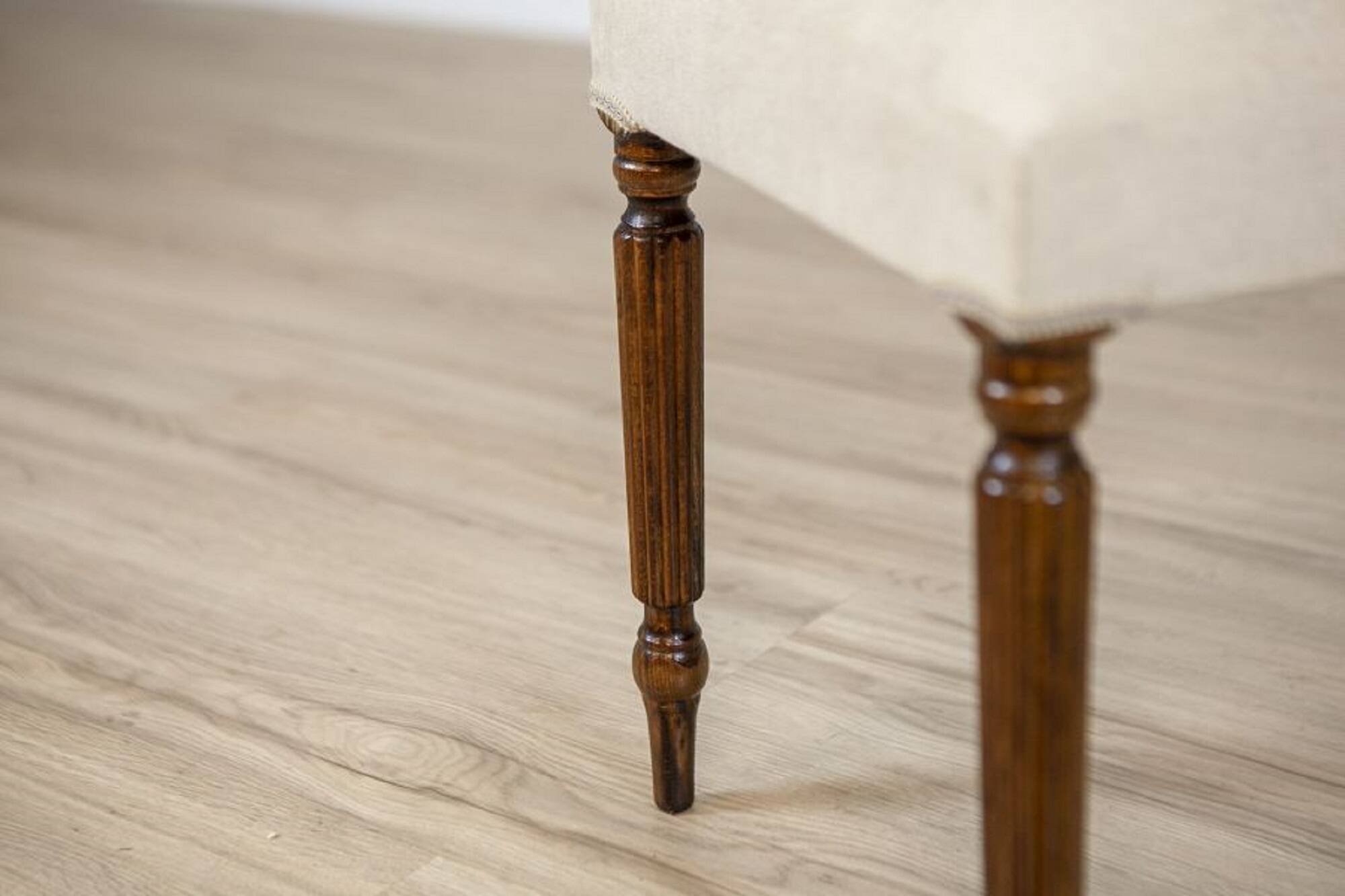 Mid-Century Neoclassical Louis XVI Style Bench with Cream Upholstery and Fluted