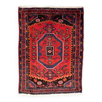 Vintage 1930s Persian Hamadan rug, geometric medallion, 105cm x 143cm (3'5" x 4'8") - 1C1276