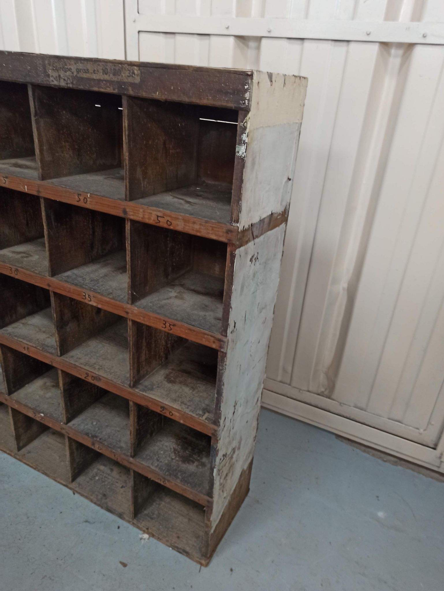 Duo of trade furniture sorting of the post shelf storage