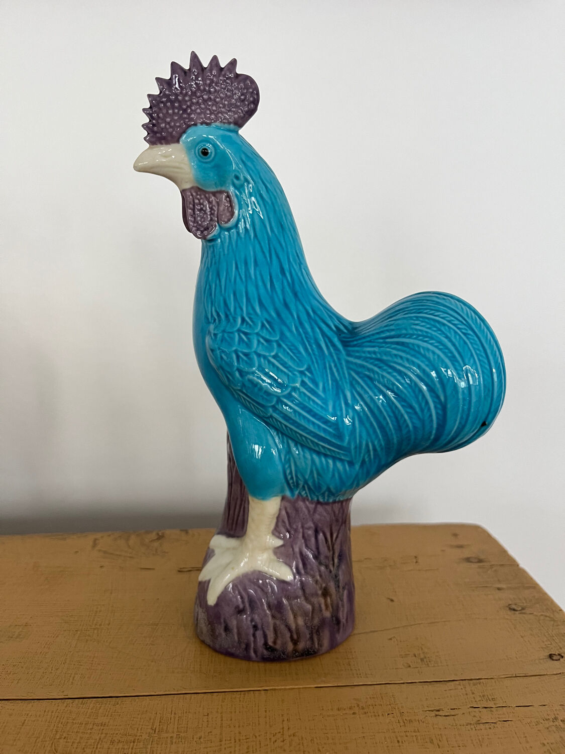 Turquoise porcelain rooster from China