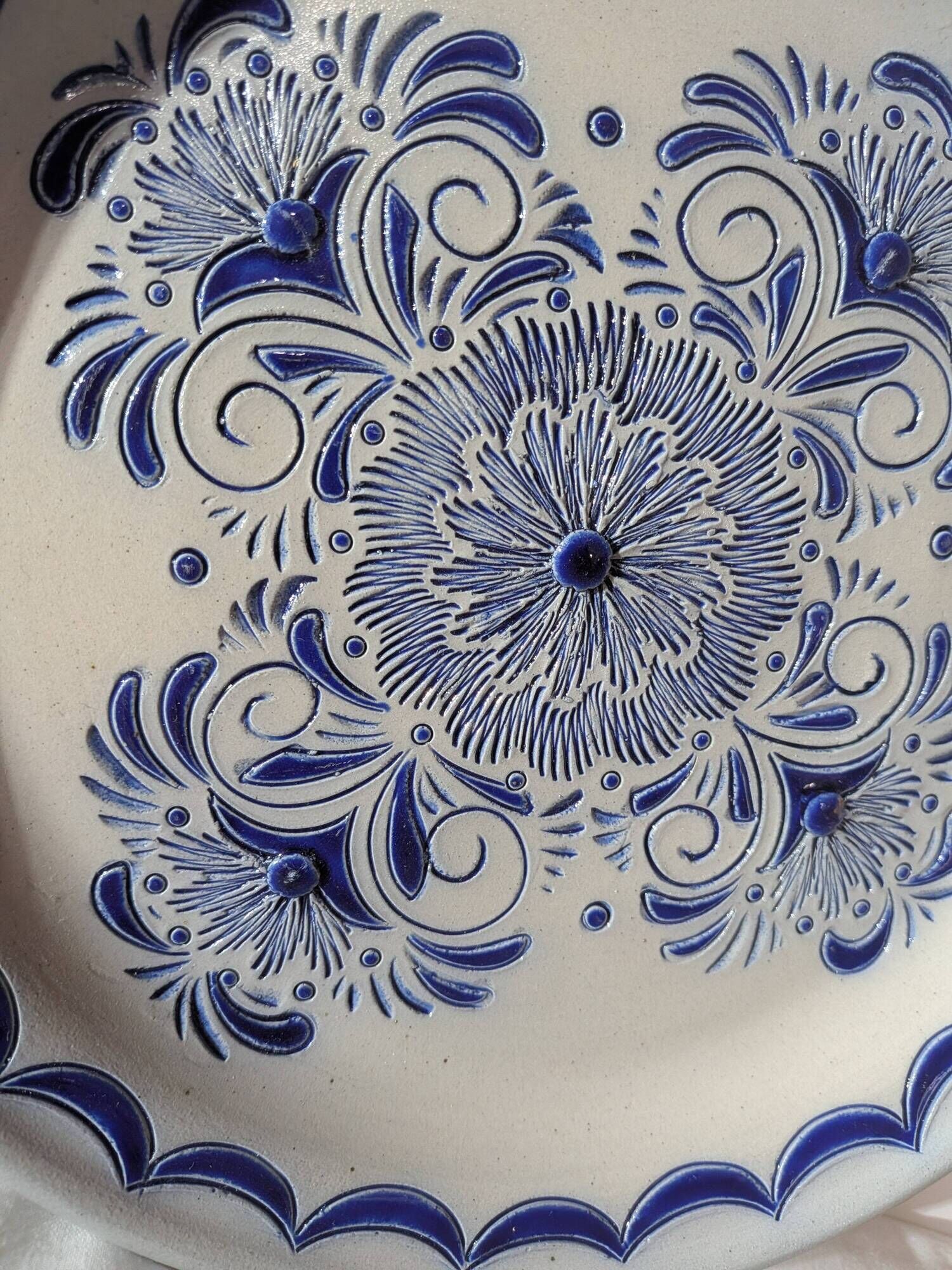 Salt-glazed stoneware wall plaque from Betschdorf – Fortuné Schmitter