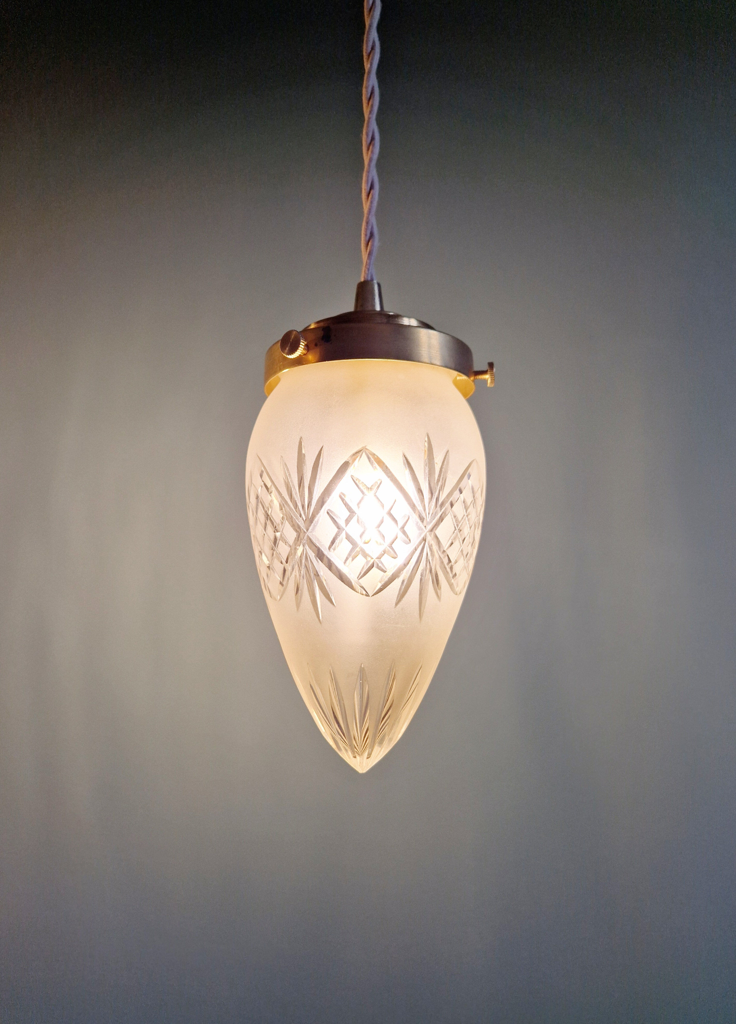 Frosted crystal suspension (3 available), early 20th century.