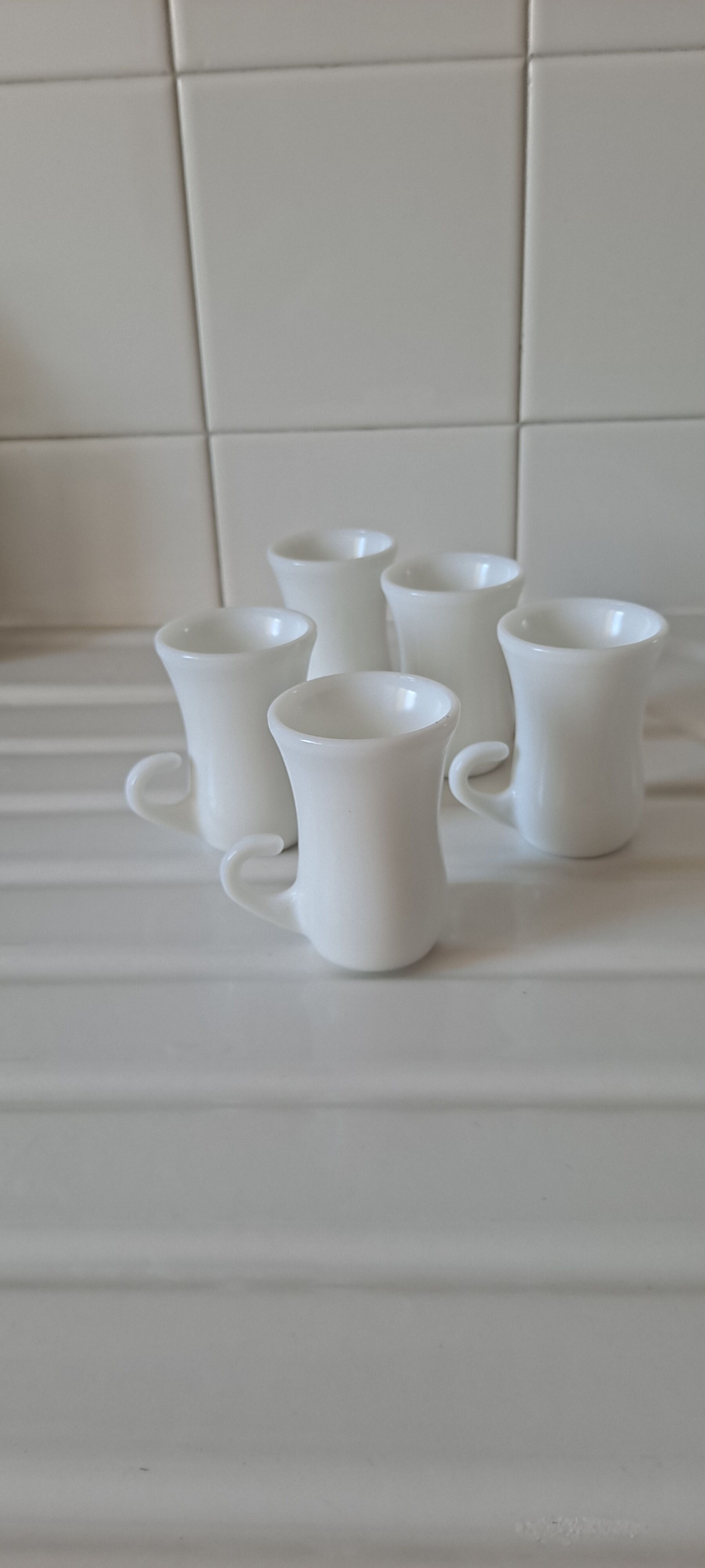 Set of 5 tea or coffee glasses