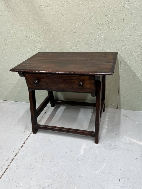 Table espagnole ancienne