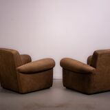 Mickey armchairs by Baxter Italy in Nabuk camel leather, circa 1998