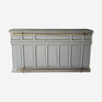 Grey lacquered wooden bar cabinet, golden brass bar