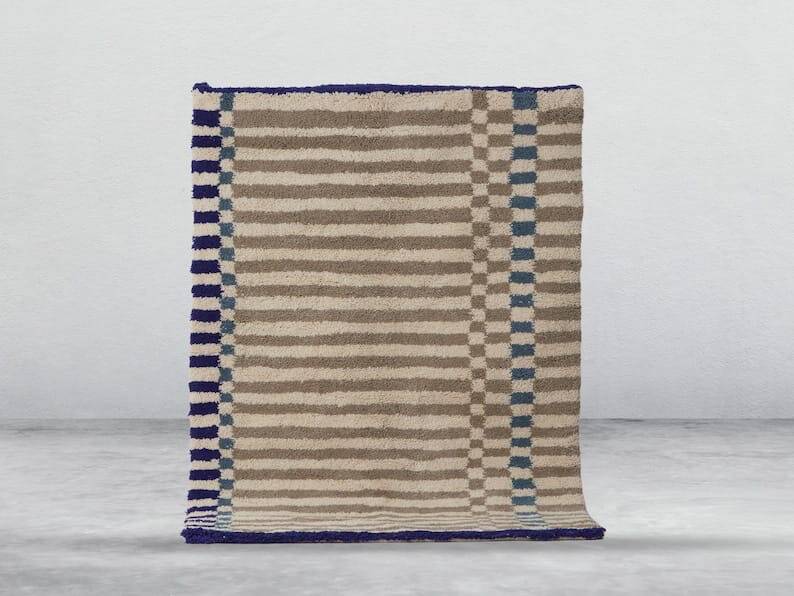 Traditional handmade pure wool Berber rug size 150 x 250 cm.