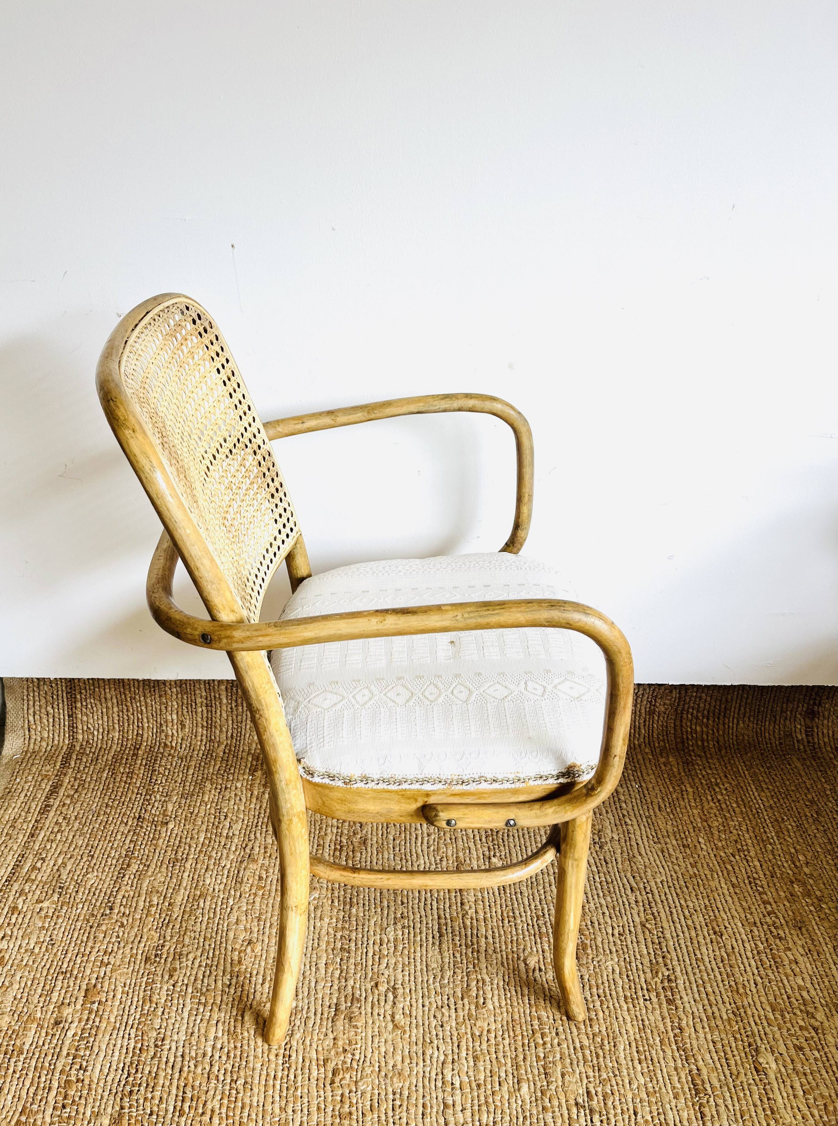 Josef Hoffmann for Thonet model 811 armchair in bentwood and cane