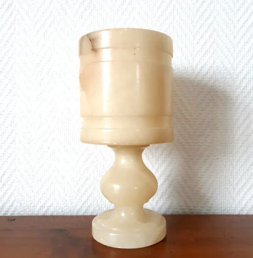Brutalist alabaster lamp 1970