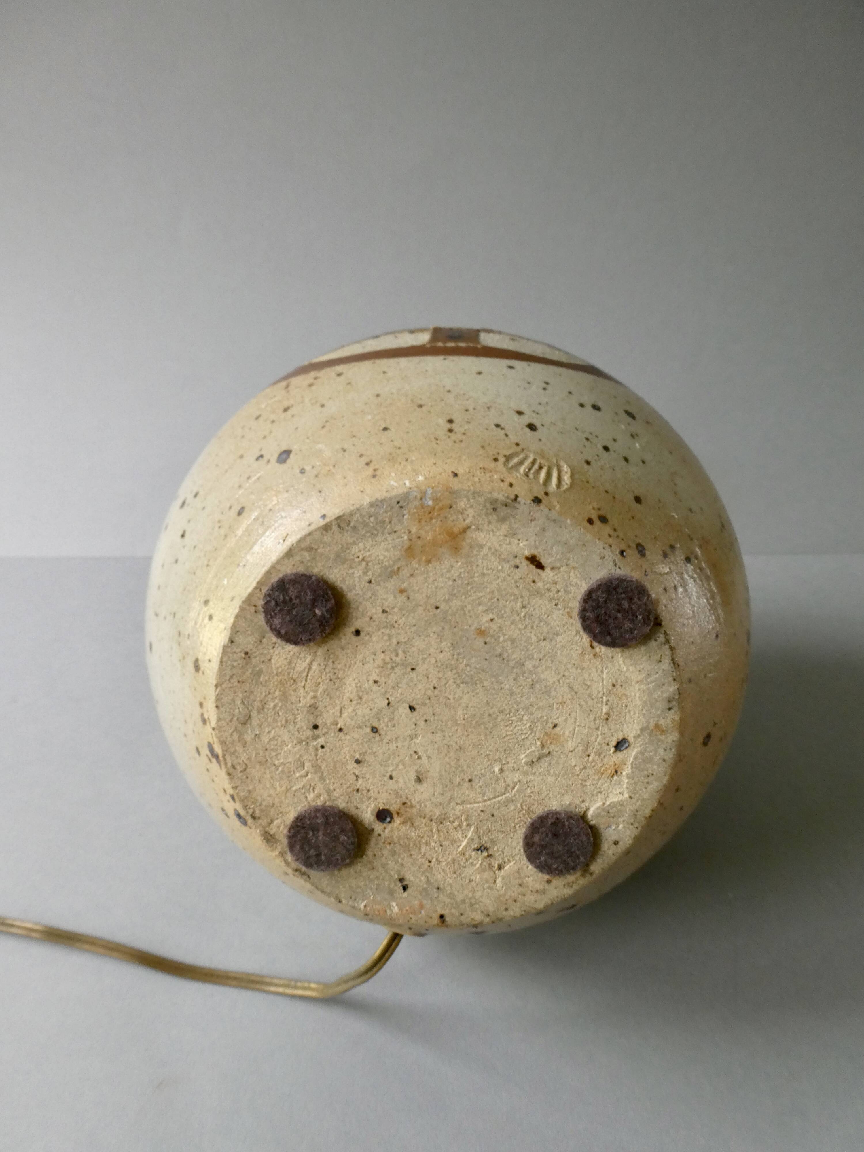 Signed stoneware lamp base, Janet Stedman and Pierre Digan la Borne, 1960
