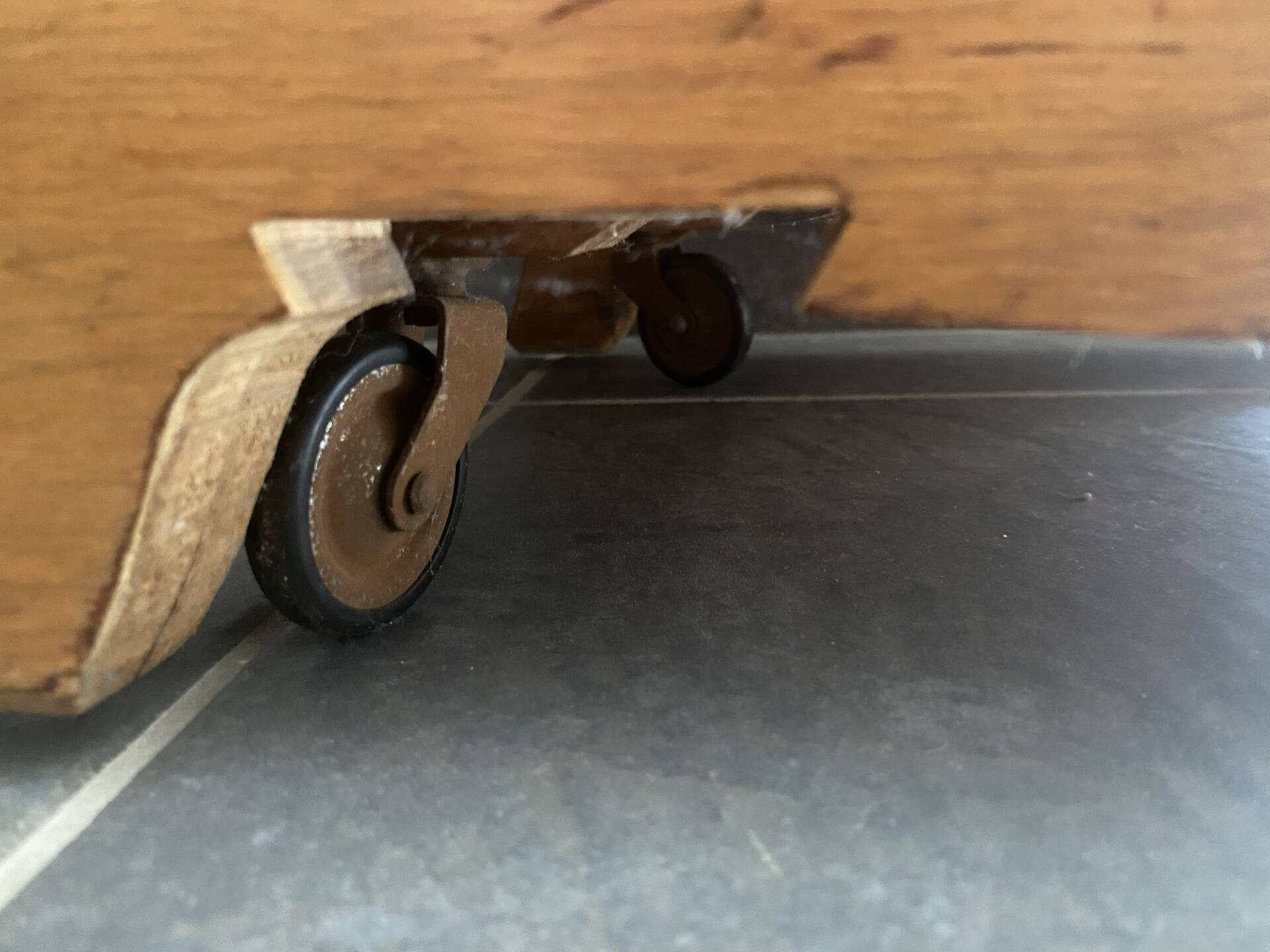 Rotating wooden bar cart from the 1950s.
