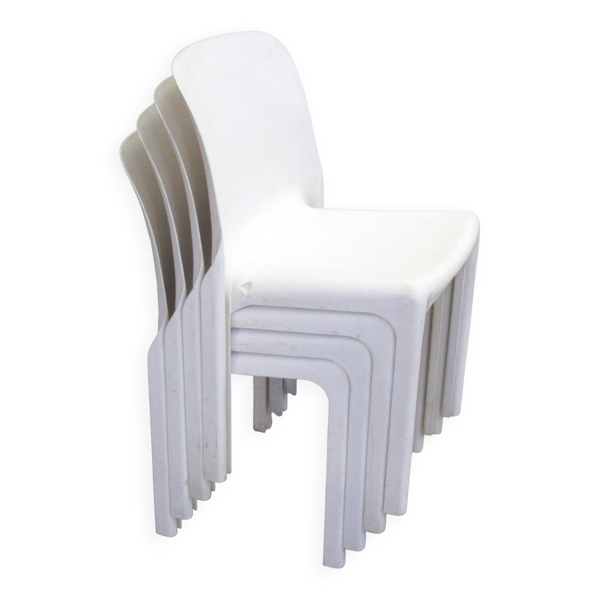 Set of 4 white Selene chairs by Magistretti Artemide