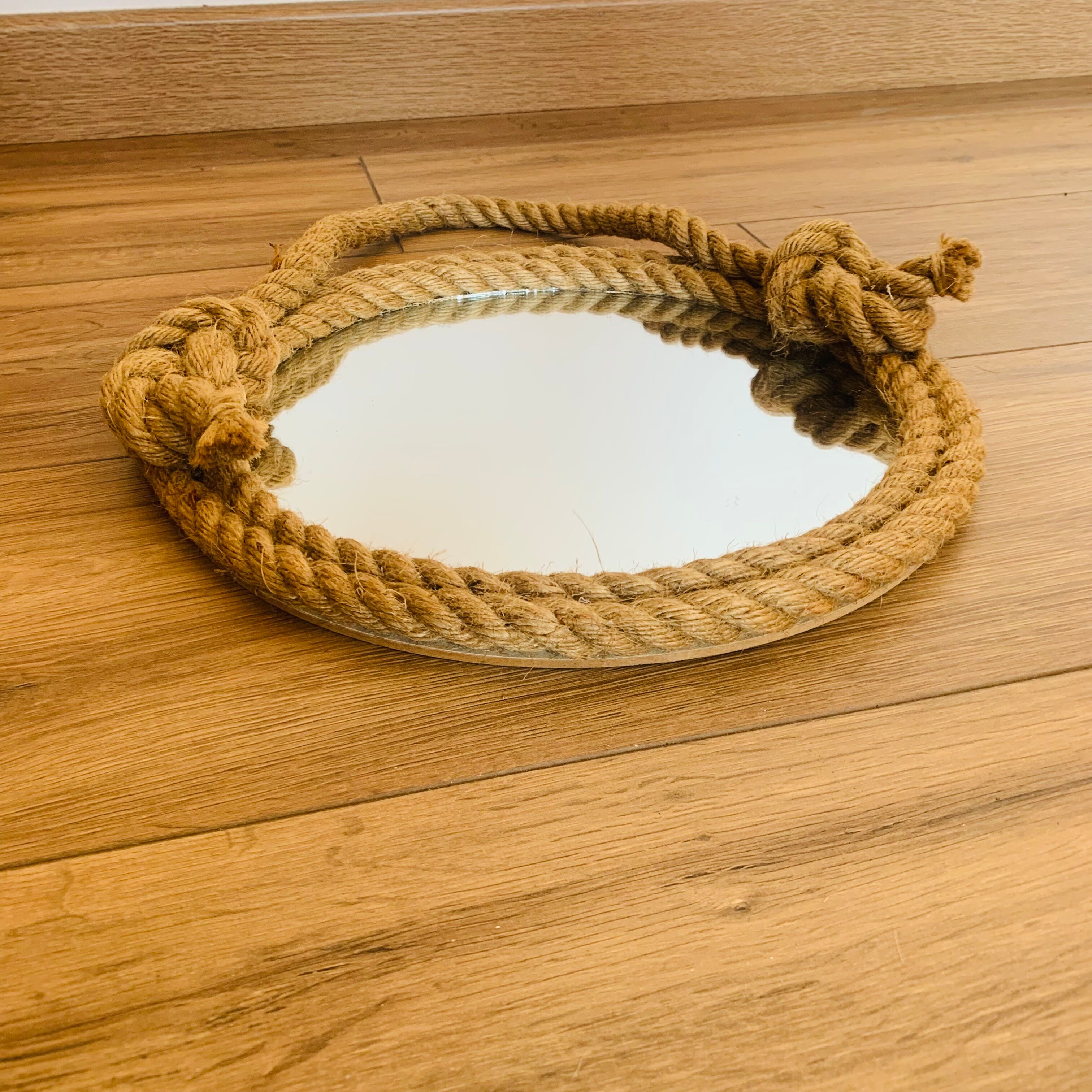 Rope mirror
