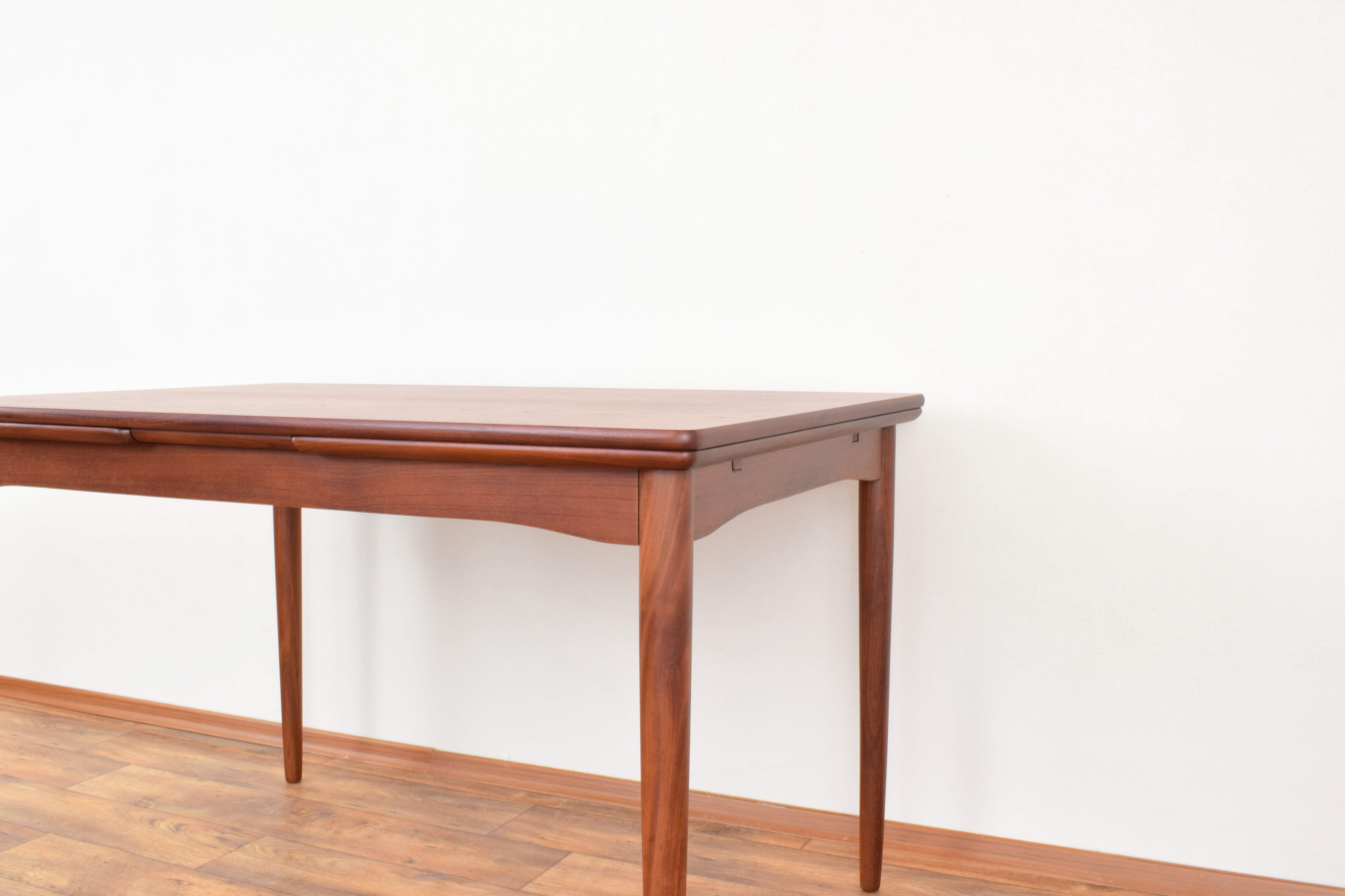Mid-Century Danish Teak Extendable Dining Table, 1960s.