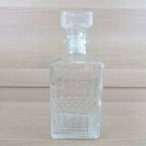 Whiskey decanter