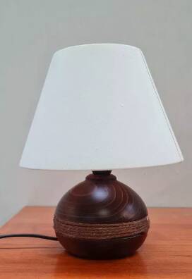 Lampe boule en bois et corde