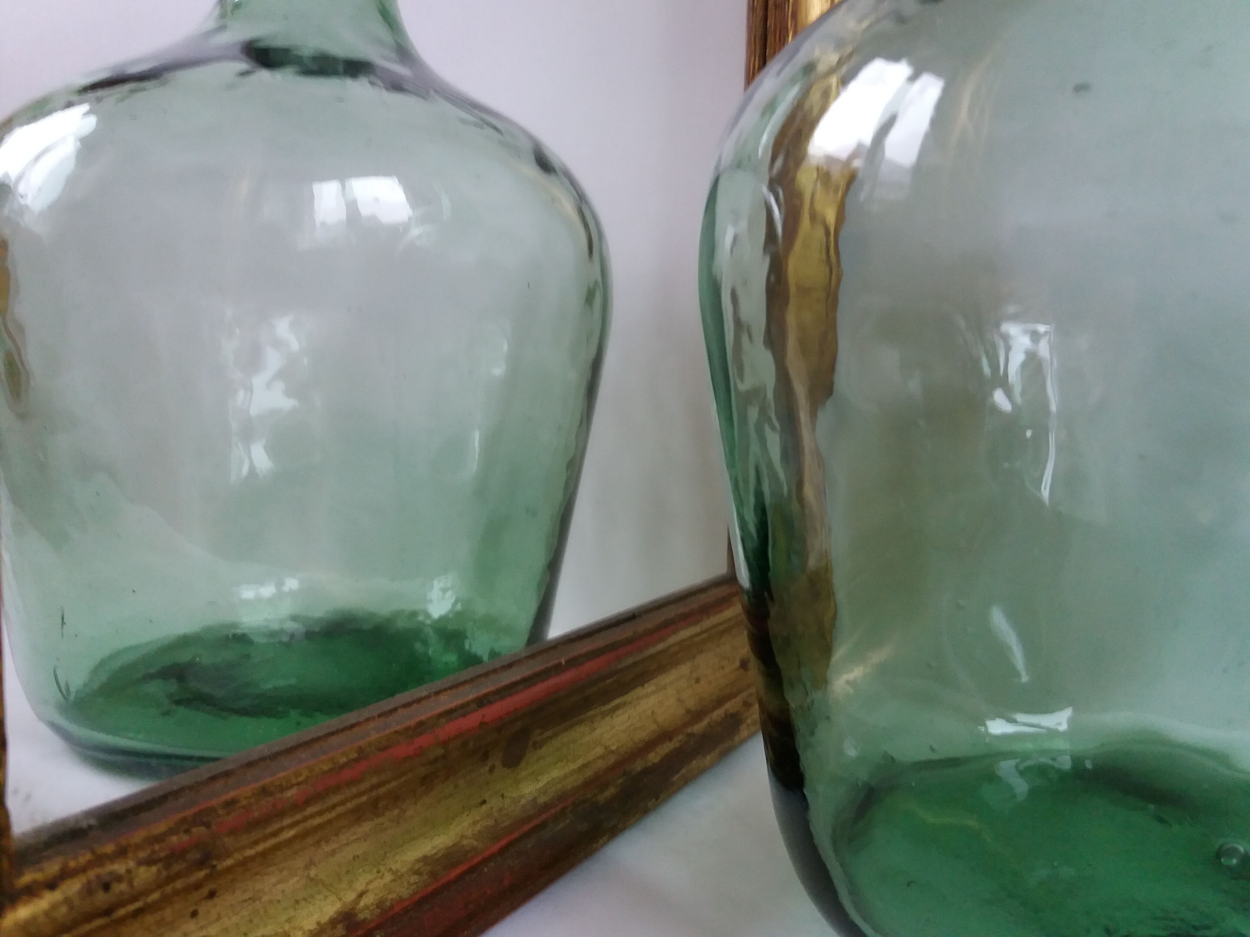Glass demijohn