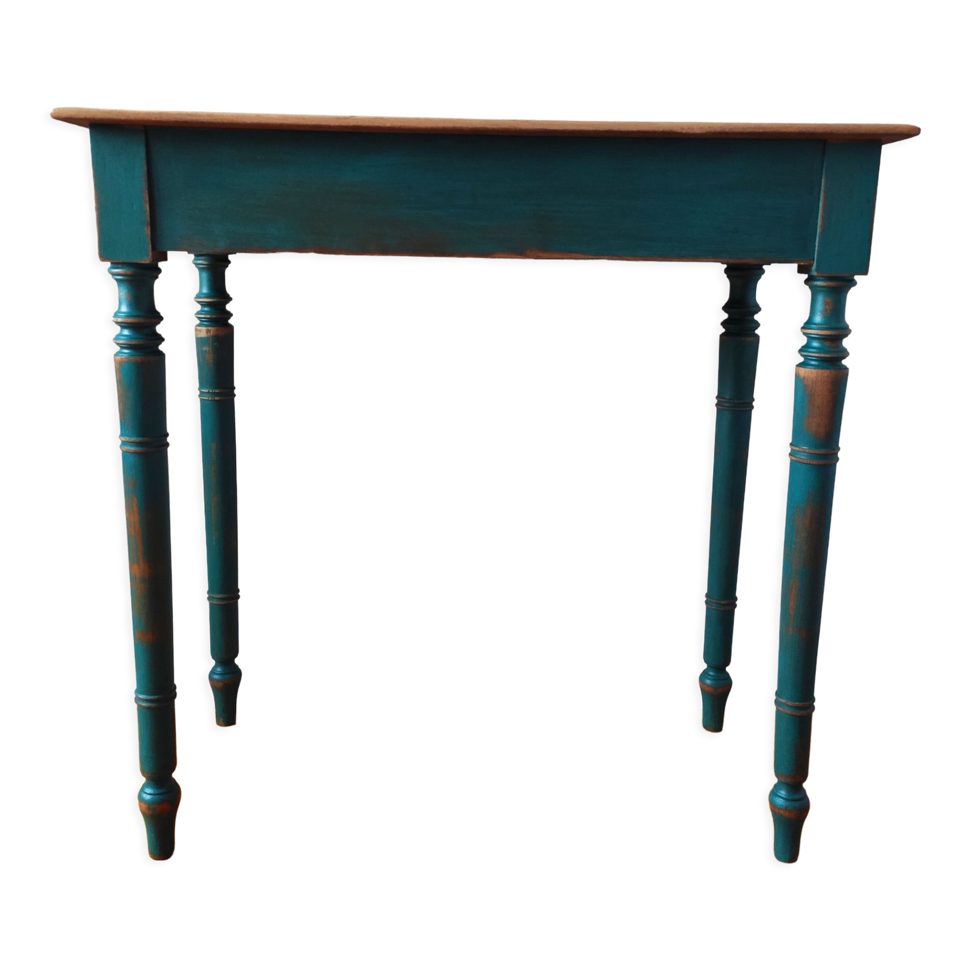 Patinated farmhouse table