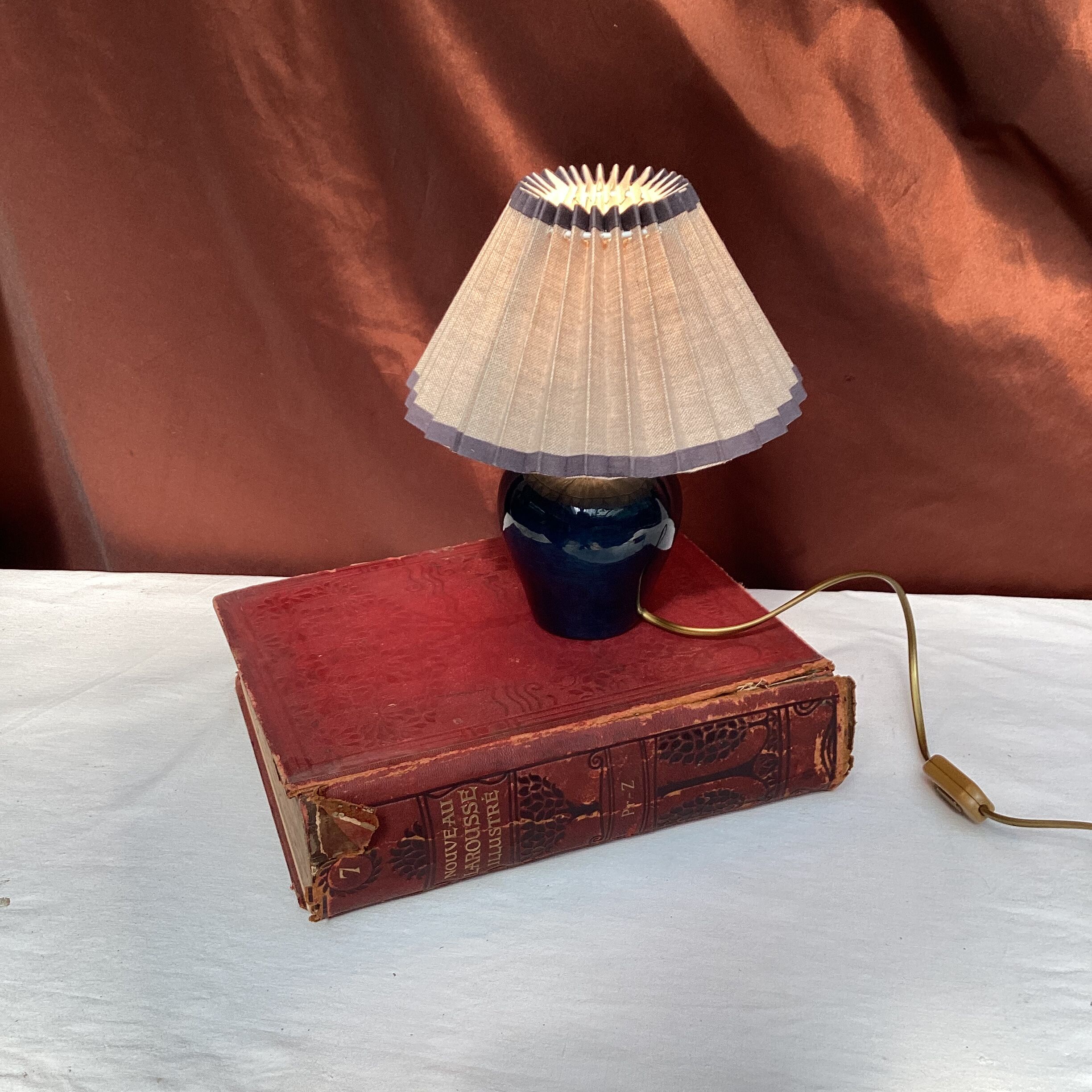 Ceramic lamp signed with pleated lampshade