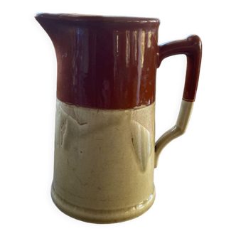 Sandstone pitcher