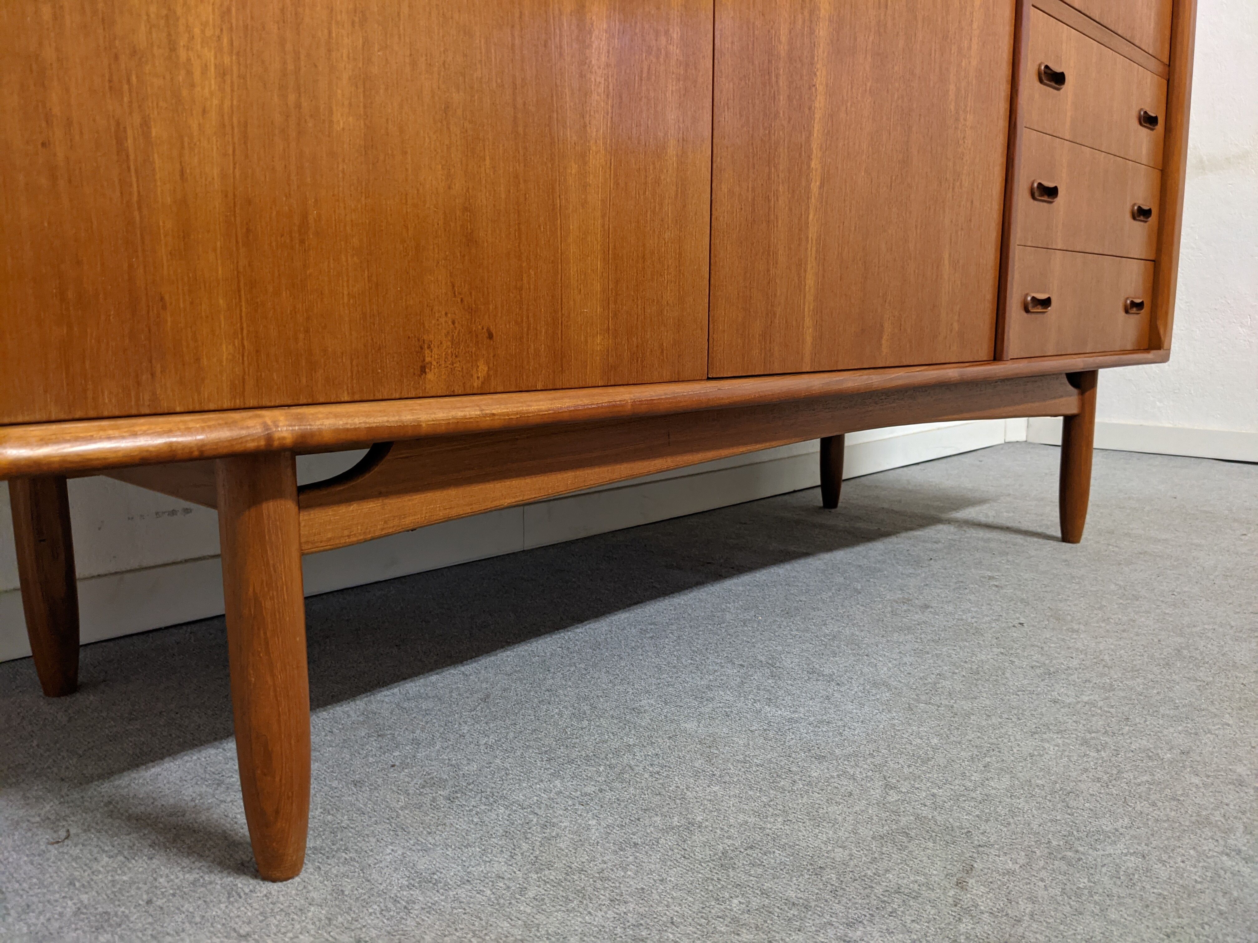 Danish teak wardrobe from the 50s/60s