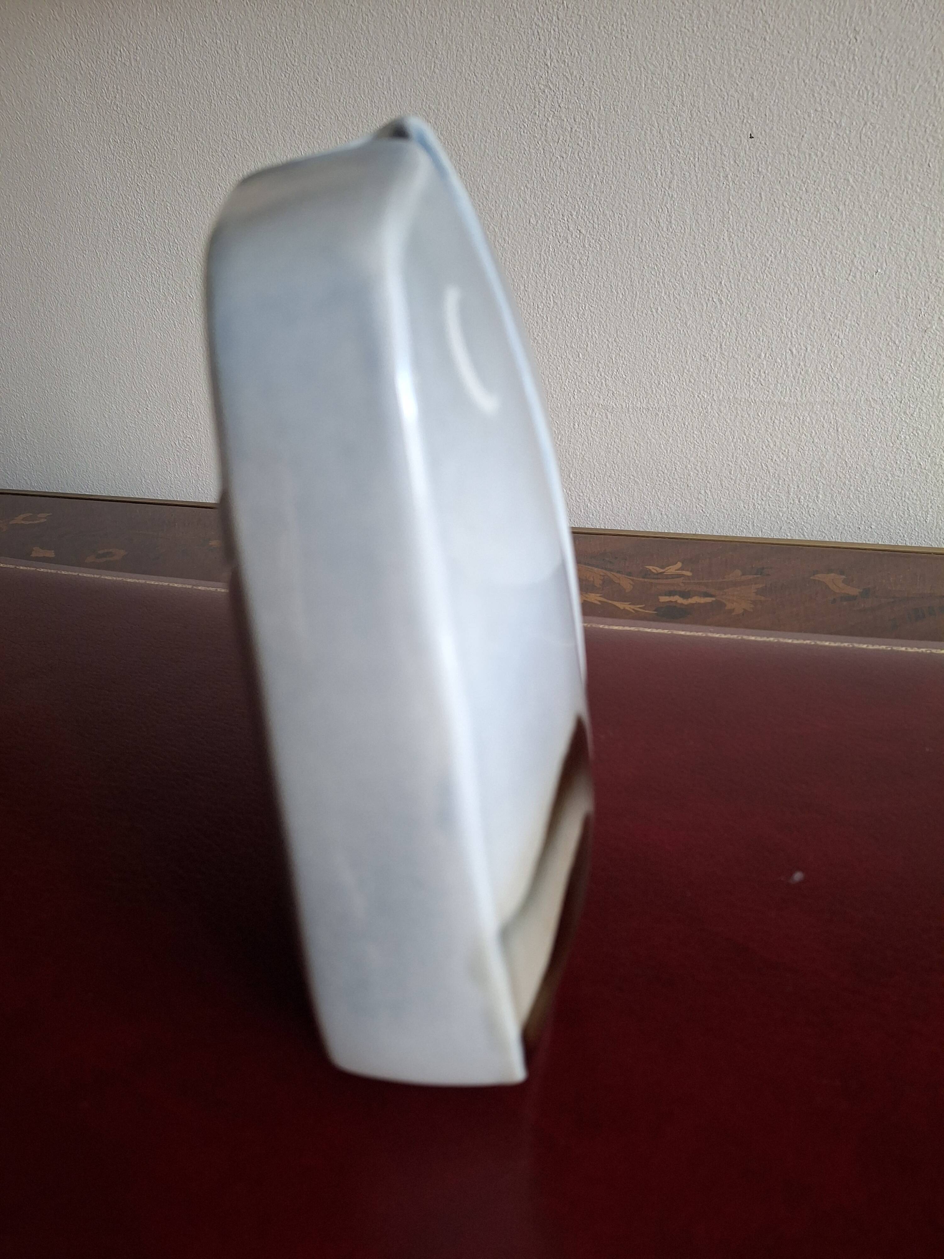 Virebent porcelain vase