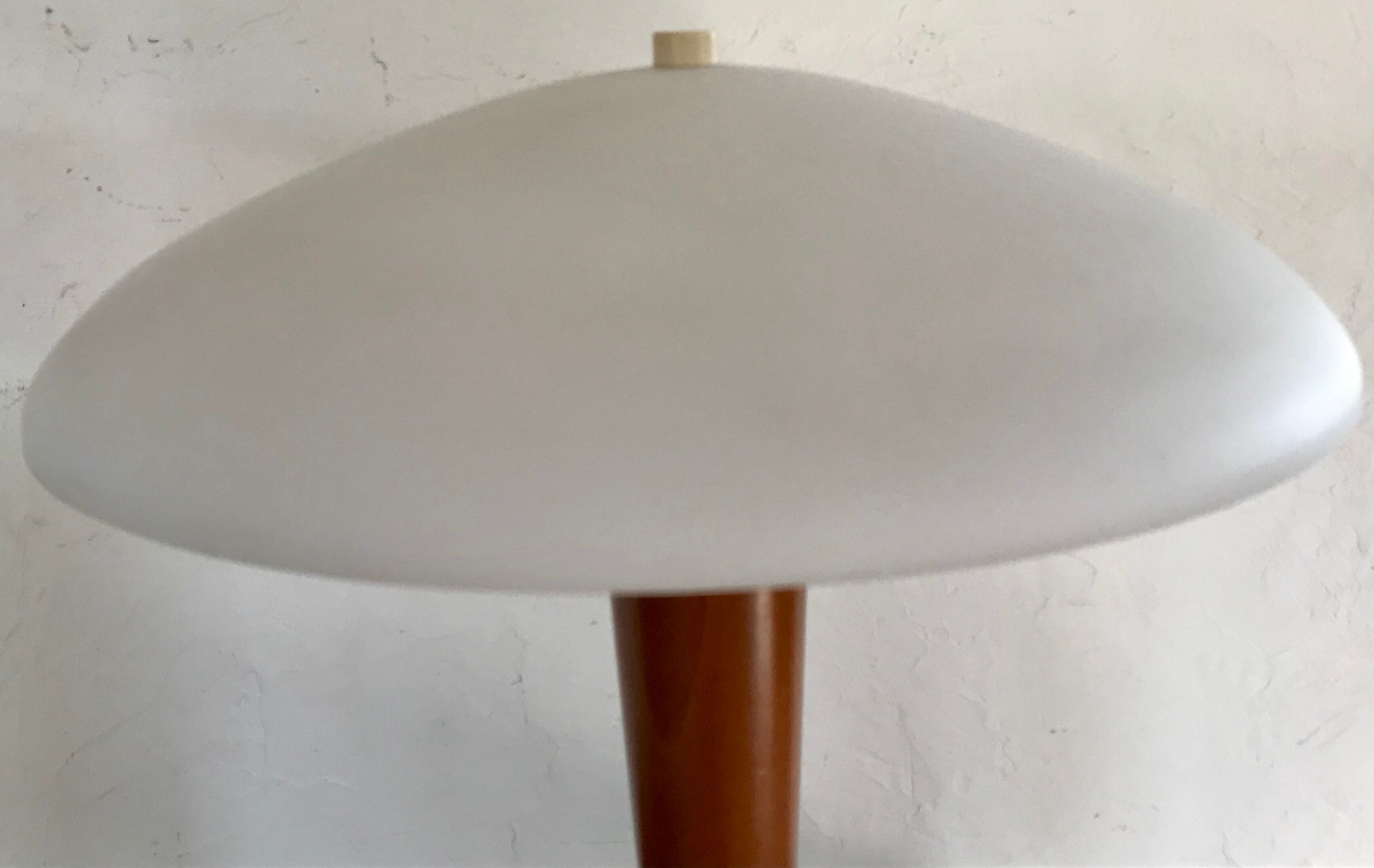 Aluminor vintage mushroom lamp