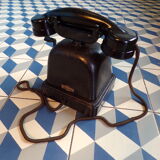 1930 metal crank telephone