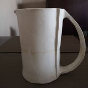 Pichet en terre cuite beige - Travail artisanal