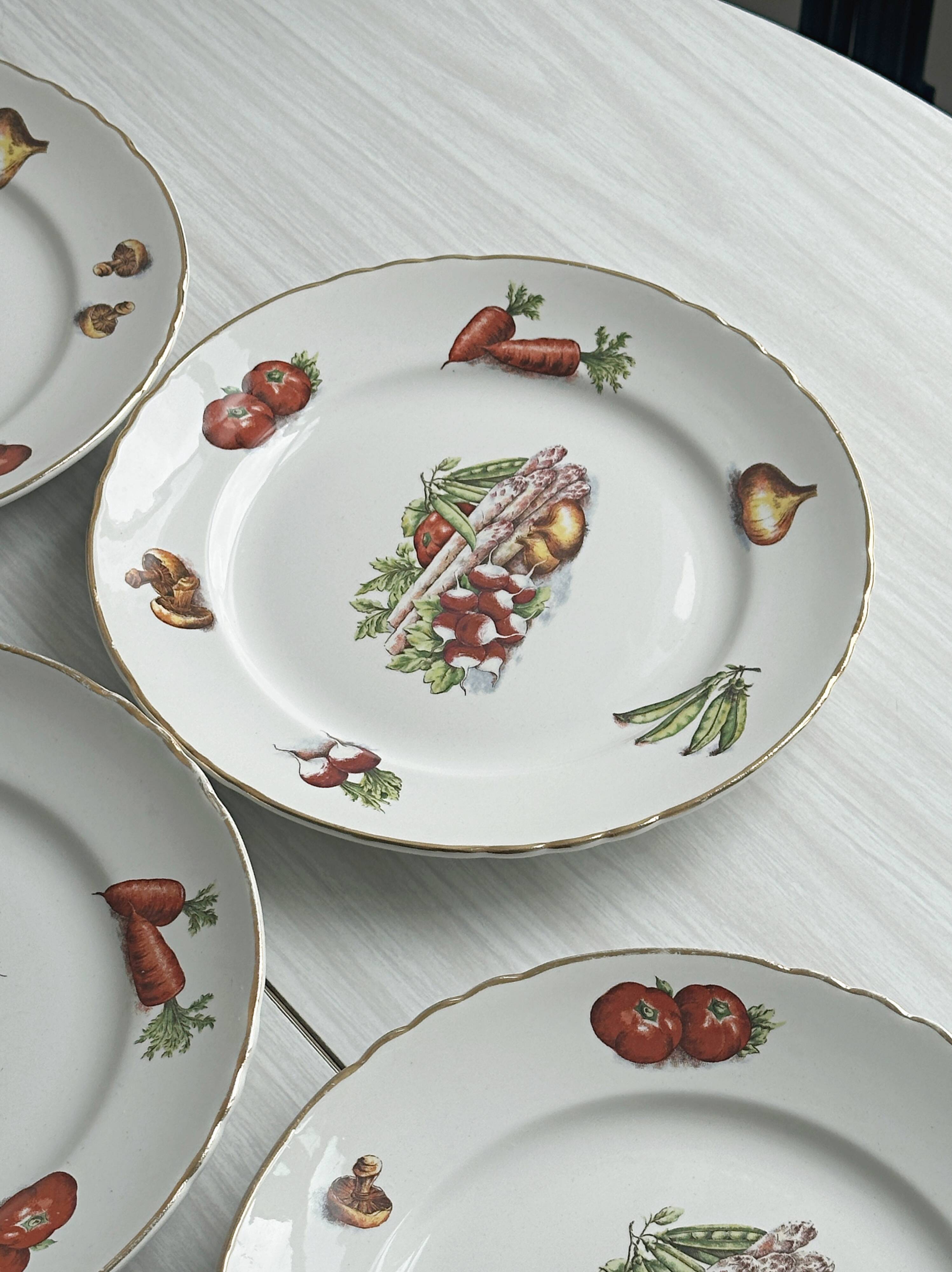 Set of 6 antique French plates